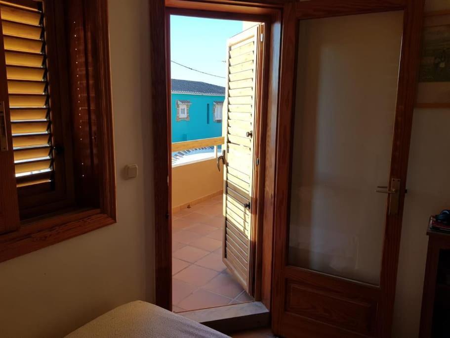 Chalet Adosado En La Playa De El Perellonet Con Piscina, Pista Tenis Walencja Zewnętrze zdjęcie