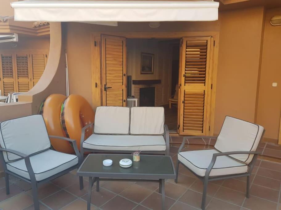 Chalet Adosado En La Playa De El Perellonet Con Piscina, Pista Tenis Walencja Zewnętrze zdjęcie